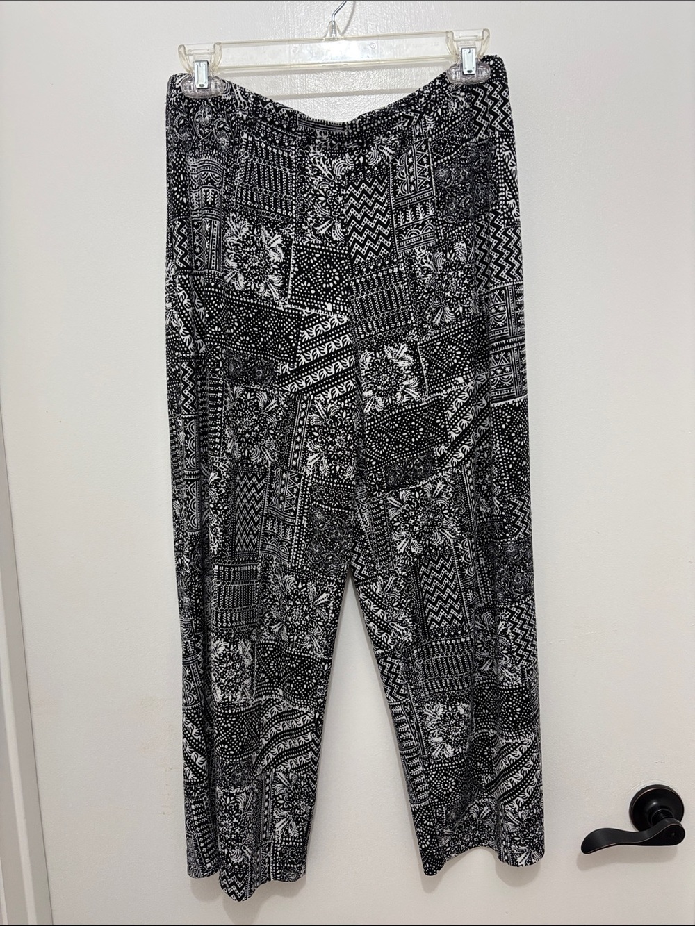 Coldwater Creek Sz M Black & White Patchwork Print Wide Leg Pants